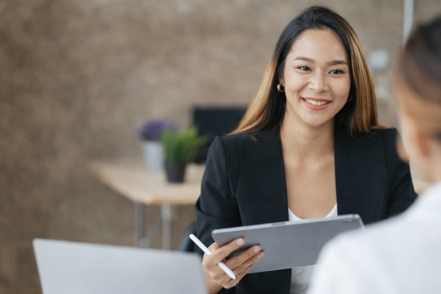 査定スタッフ（バイヤー）のイメージ画像